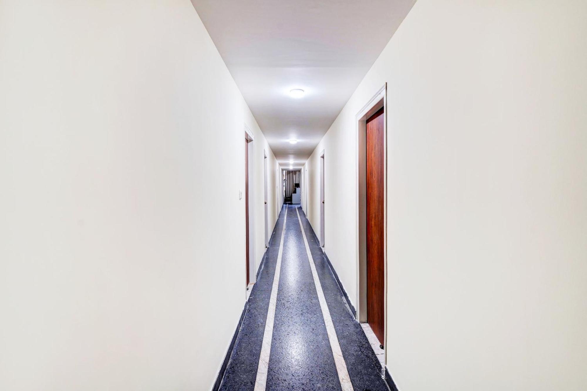 Hotel O Rr Comforts Бангалор Екстериор снимка